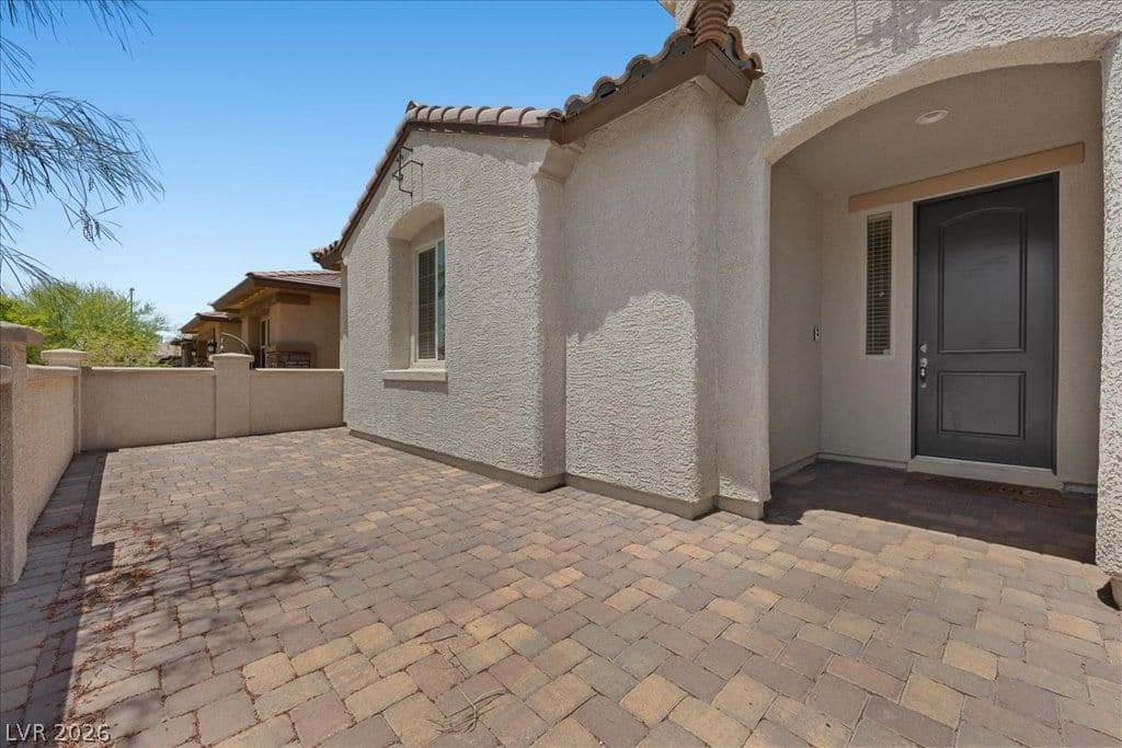 266 Inflection Street photo 2