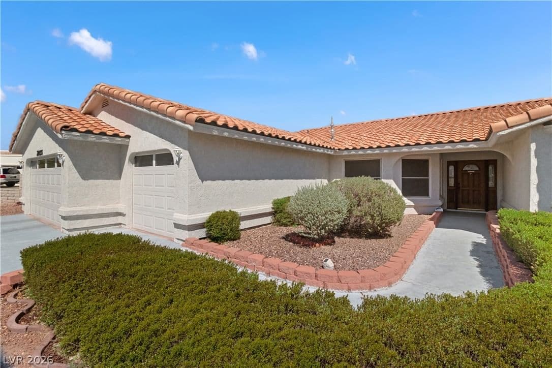 2055 Cholla Way photo 3