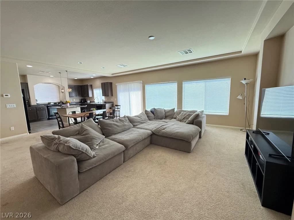 8173 Crimson Creek Court photo 4