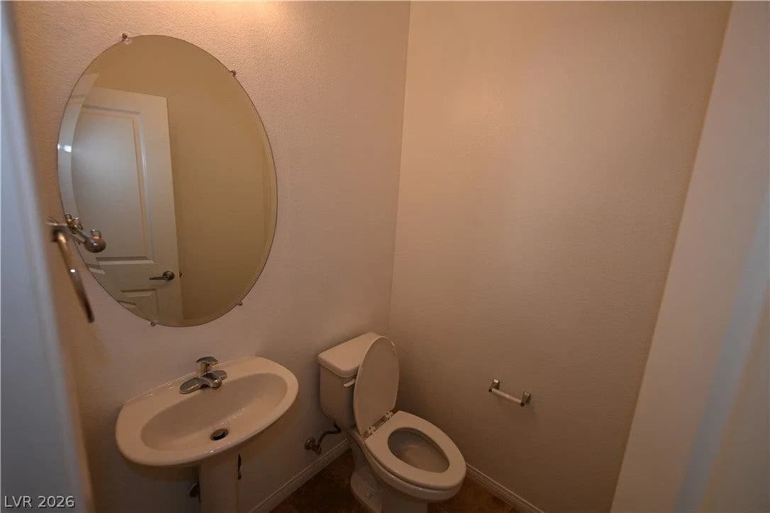 6190 PISAN Lane photo 3