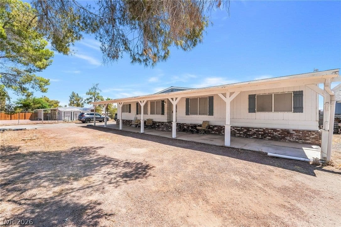 1010 Caballo BLVD photo 5
