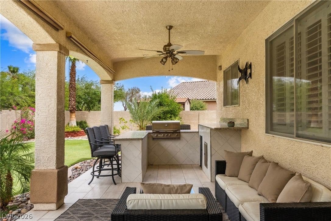 708 Vortex Avenue photo 3
