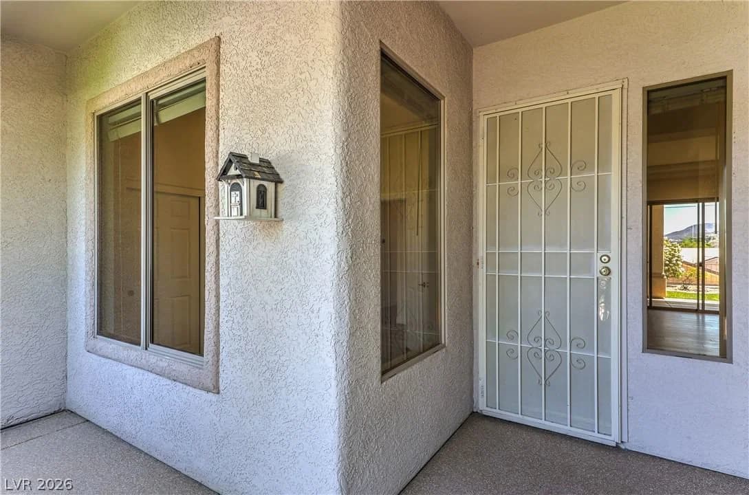 2000 High Mesa Drive photo 3