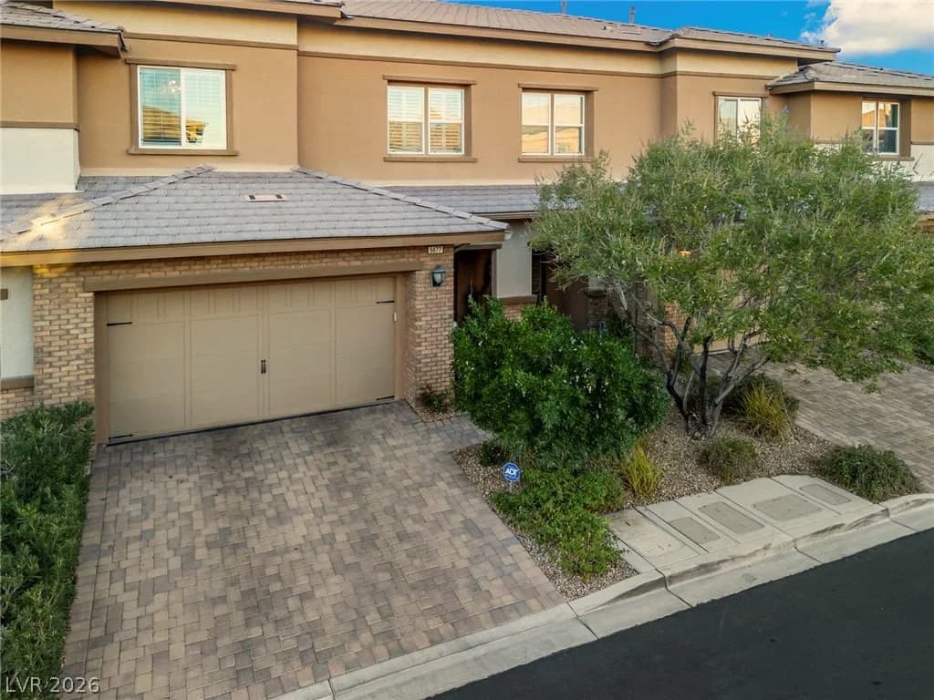 5677 Garriga Drive photo 3