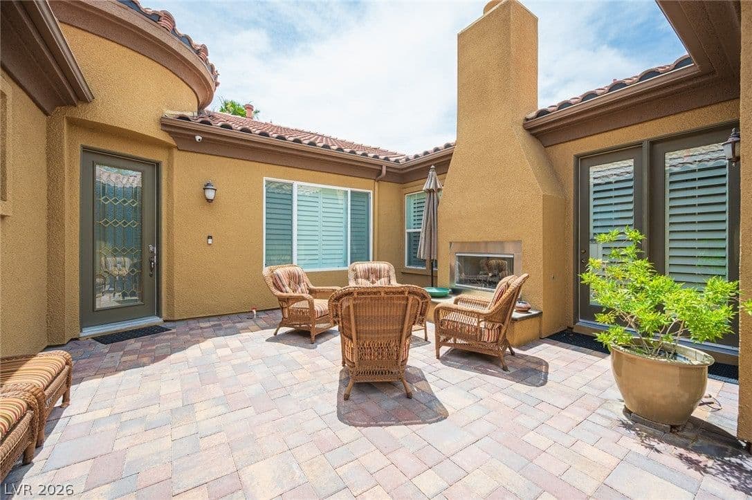 7119 April Wind Avenue photo 5