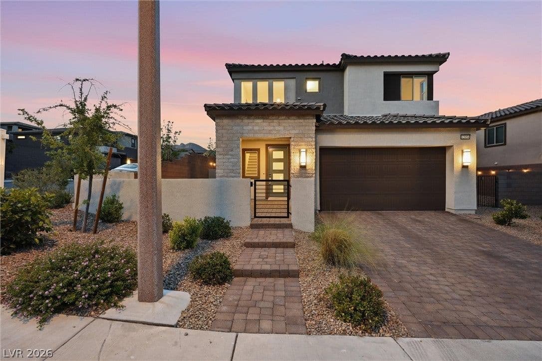 12054 Arrebol Avenue photo 2
