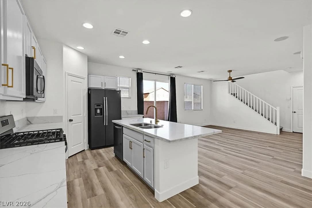 5702 Colbert Street photo 3