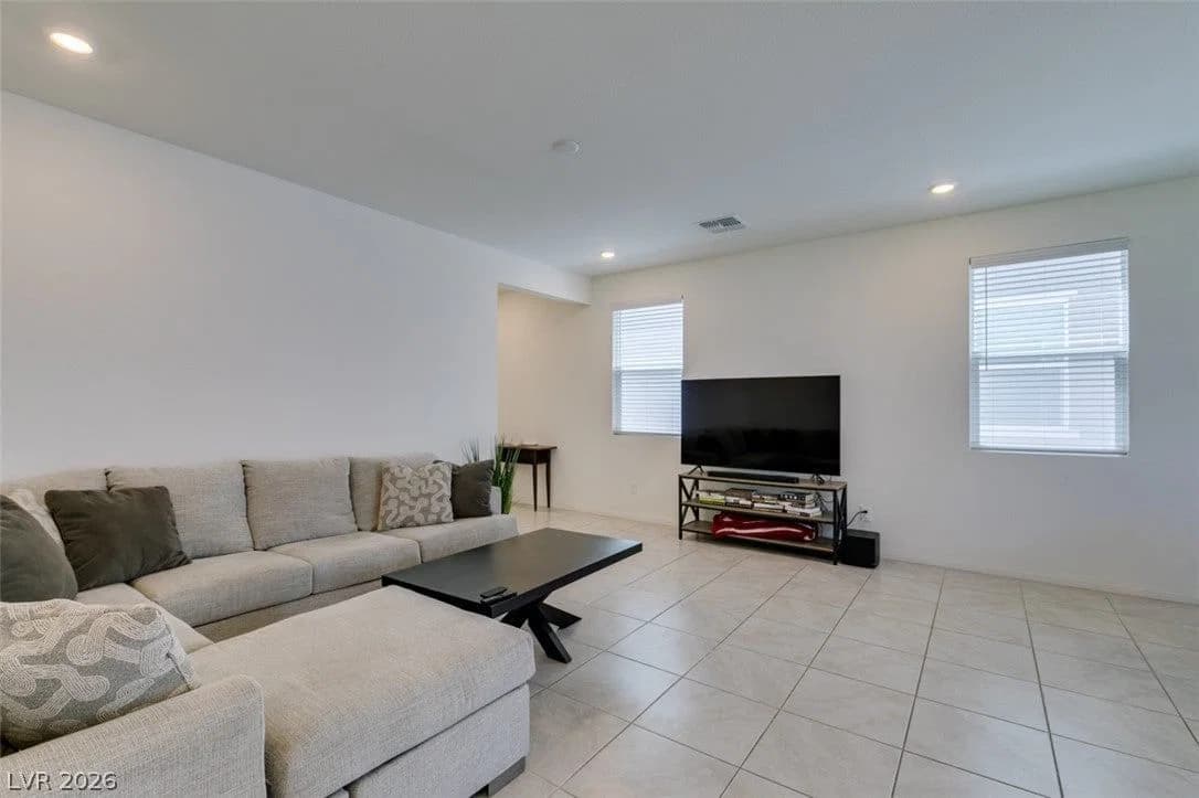 4110 Golden Fleece Avenue photo 5
