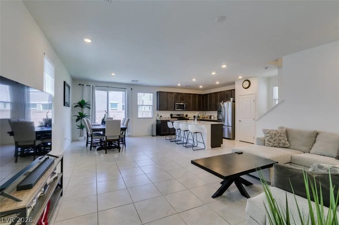 4110 Golden Fleece Avenue photo 3