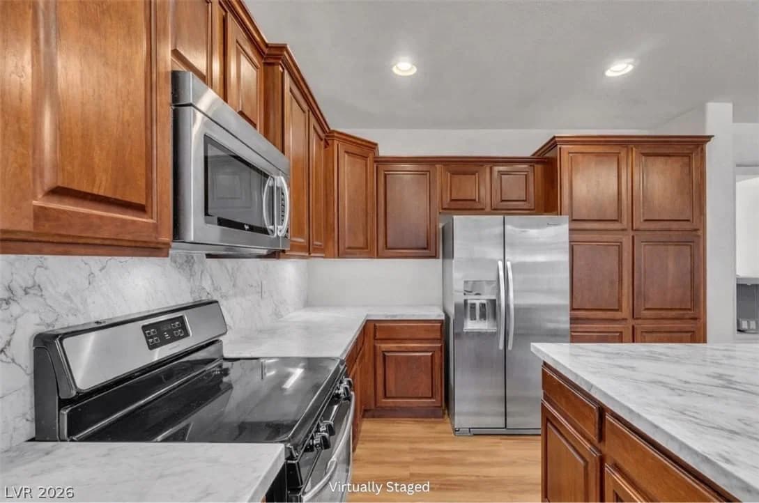 10460 Harvest Wind Drive photo 4