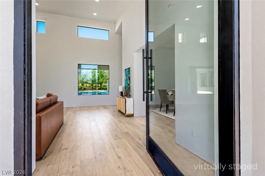 1140 Julie Road photo 3