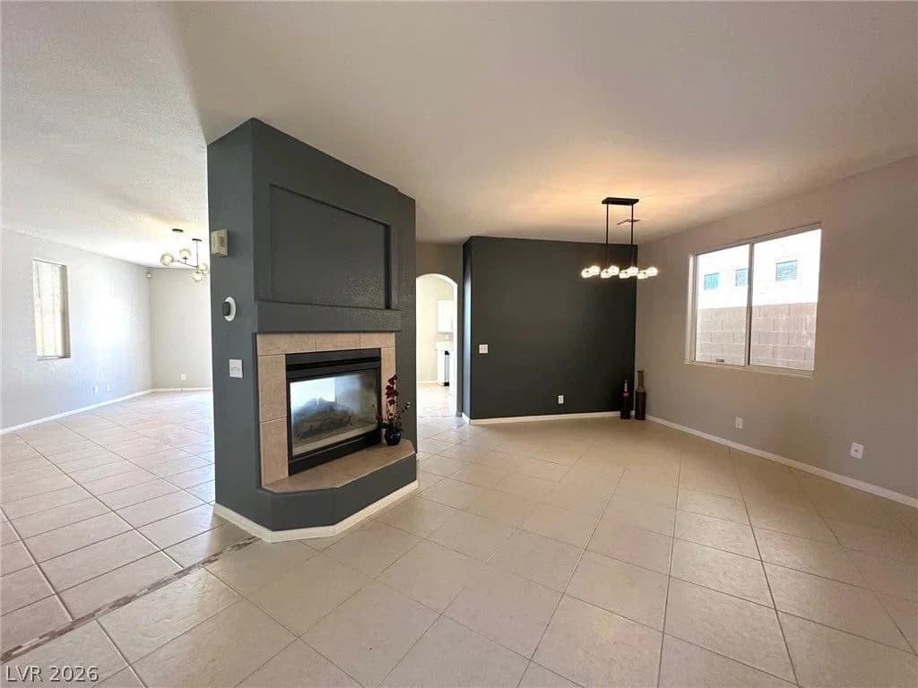 5007 Caprock Canyon Avenue photo 2