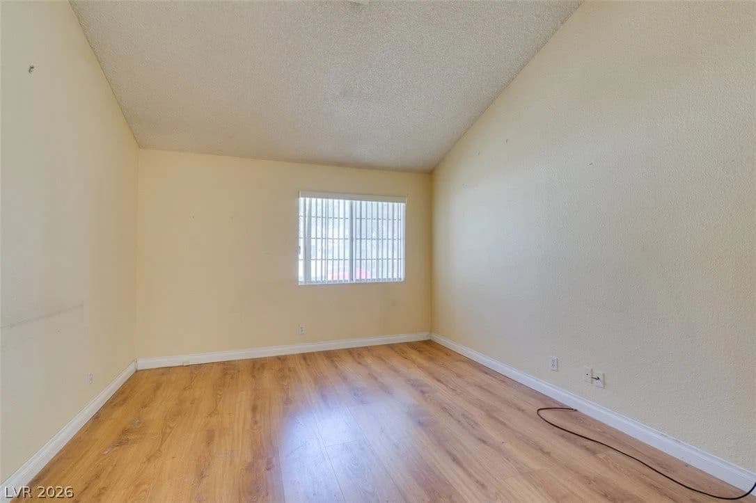 2813 Albemarle Way photo 3