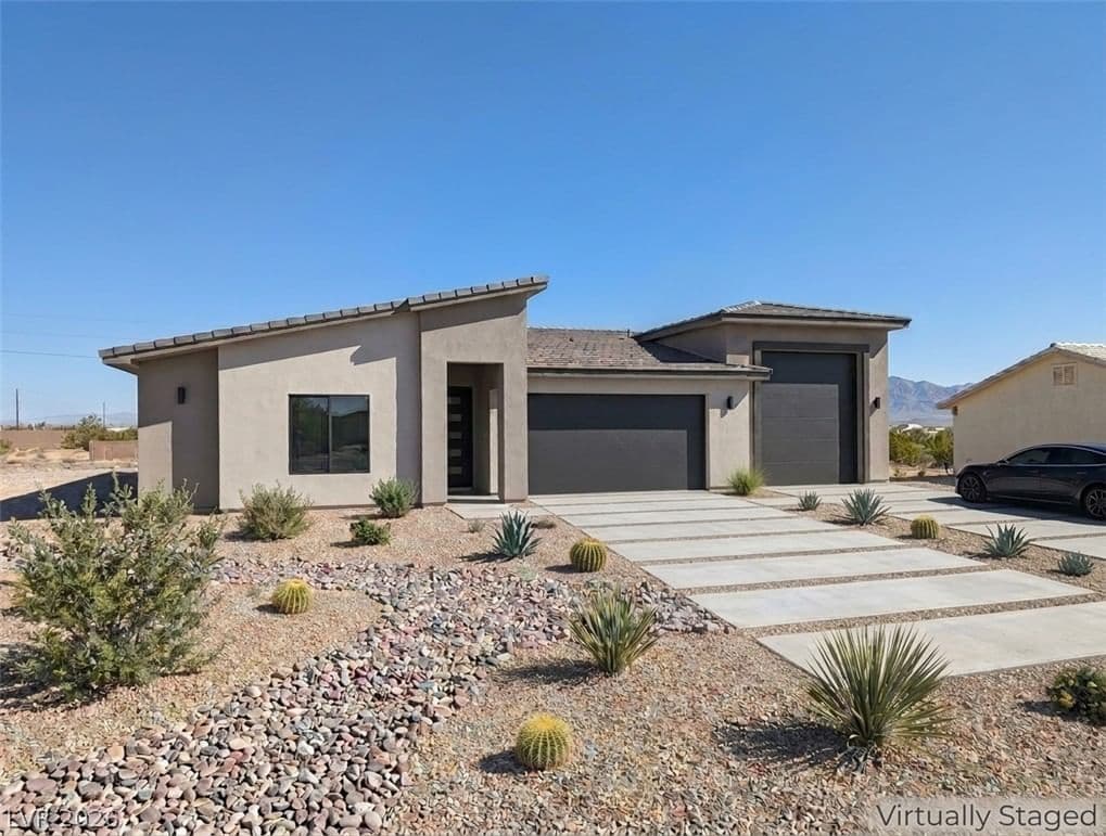 2921 Acoma photo 3