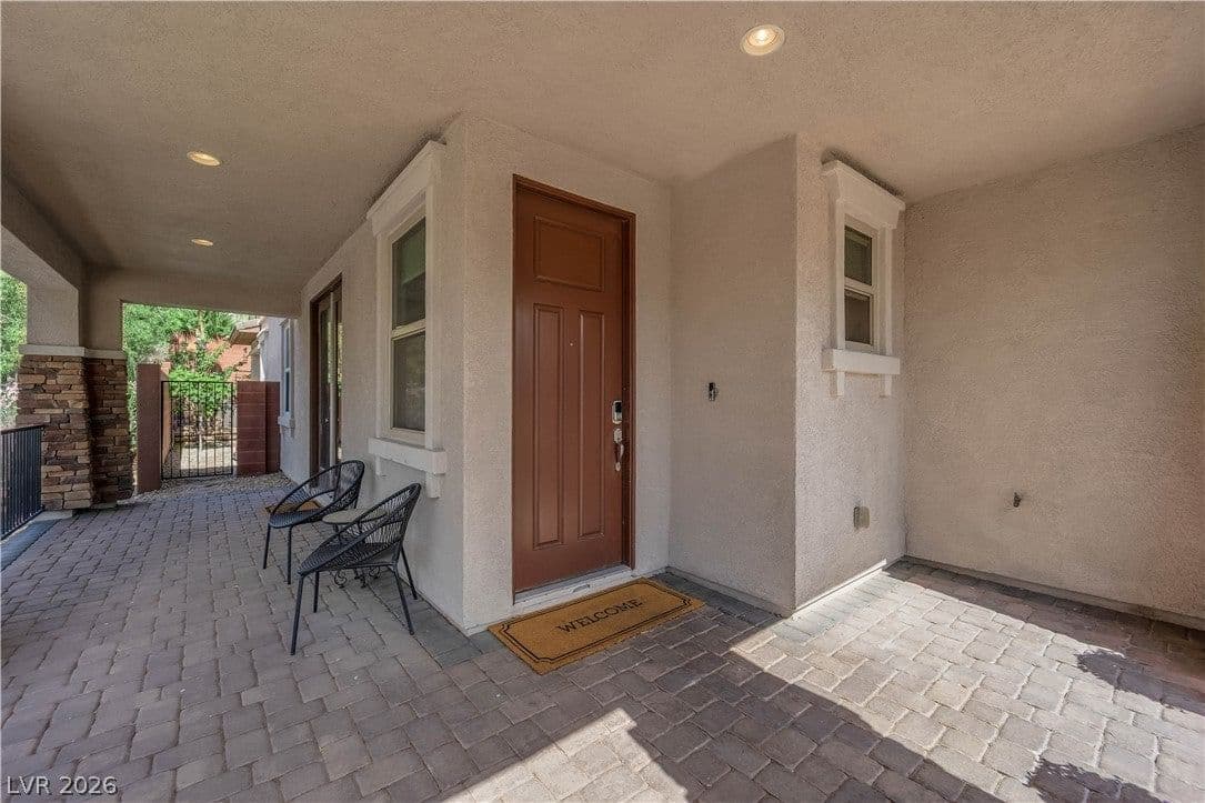 5401 Alden Glen Drive photo 3