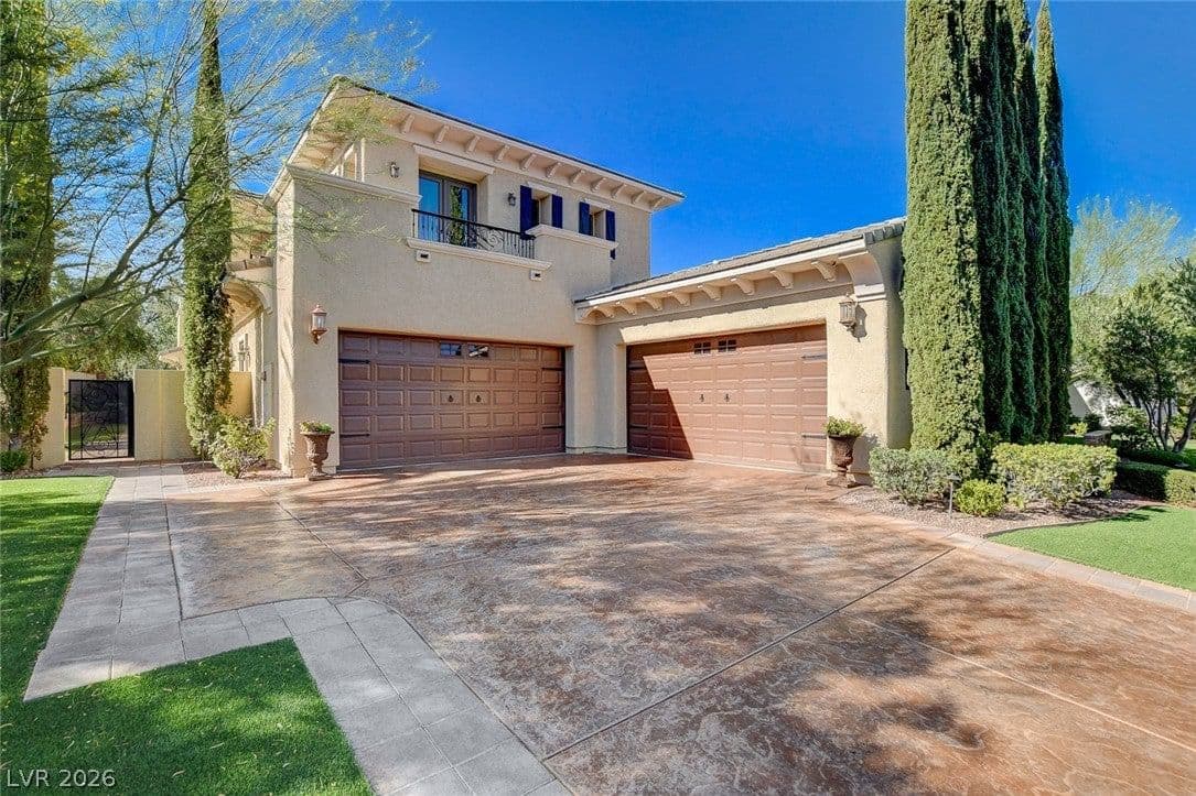 10140 Stony Ridge Drive photo 4