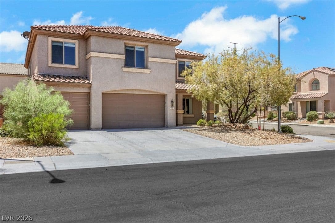 2501 Bechamel Place photo 3