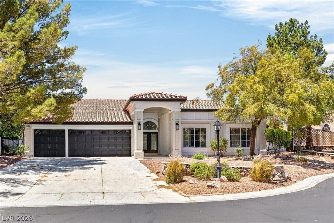 4117 Antique Sterling Court