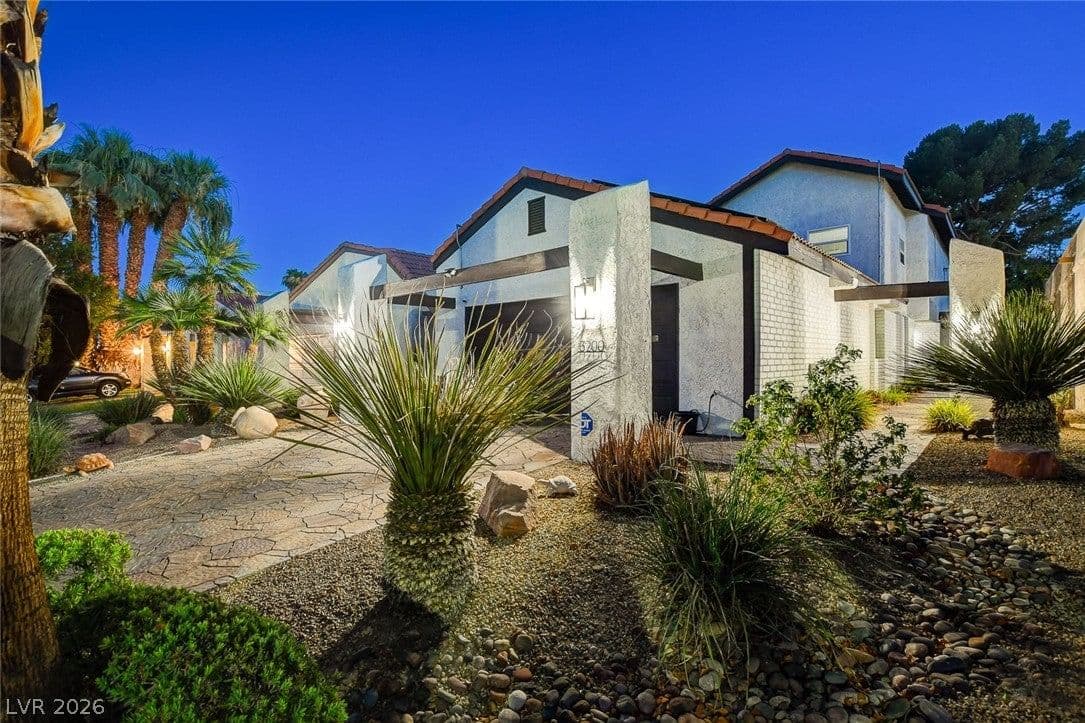 3200 Bel Air Drive photo 3