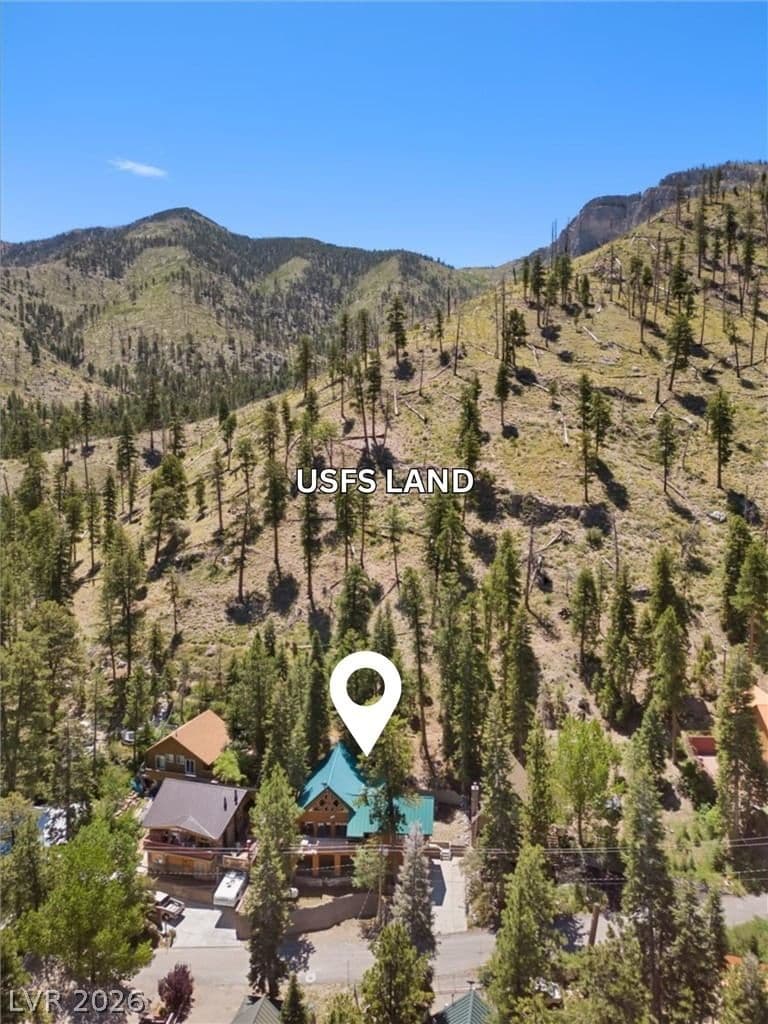 370 Alpine Way photo 3