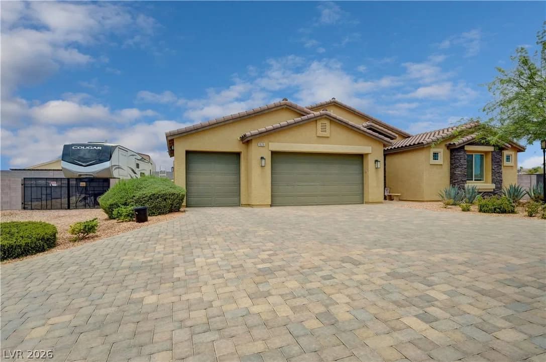 1526 Quail Vista Court photo 4