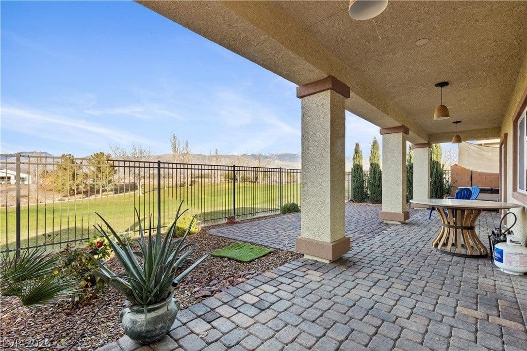 5524 San Pietro Drive photo 5