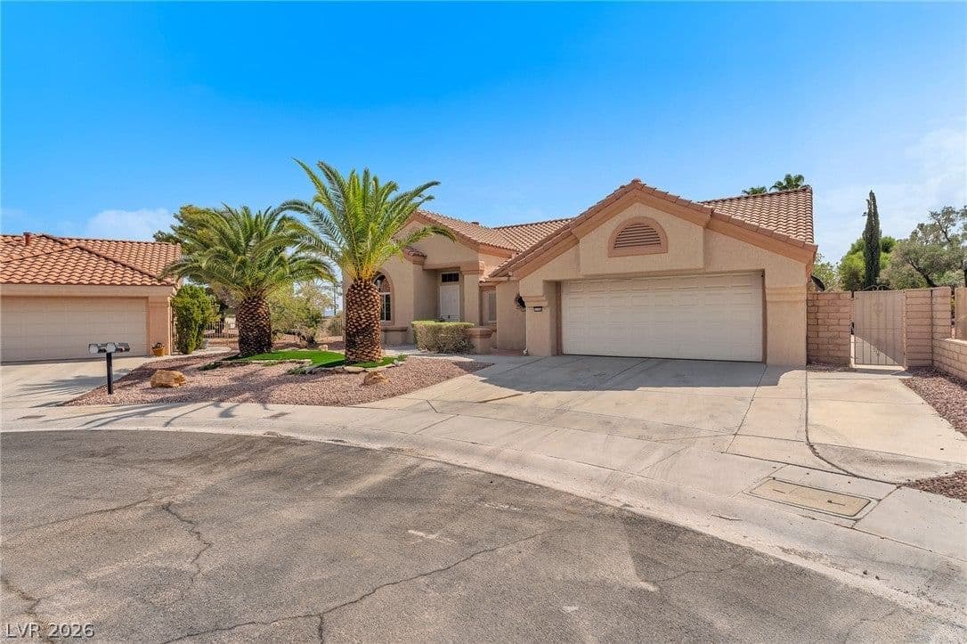 3108 Endeavor Court photo 3