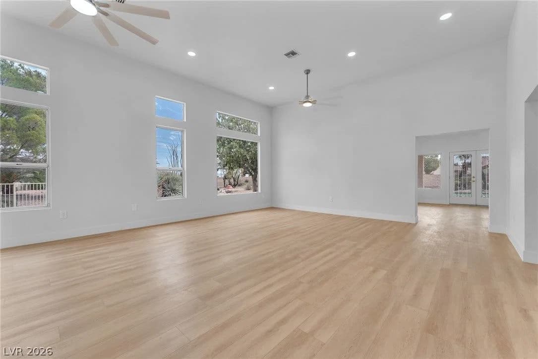 3108 Endeavor Court photo 5