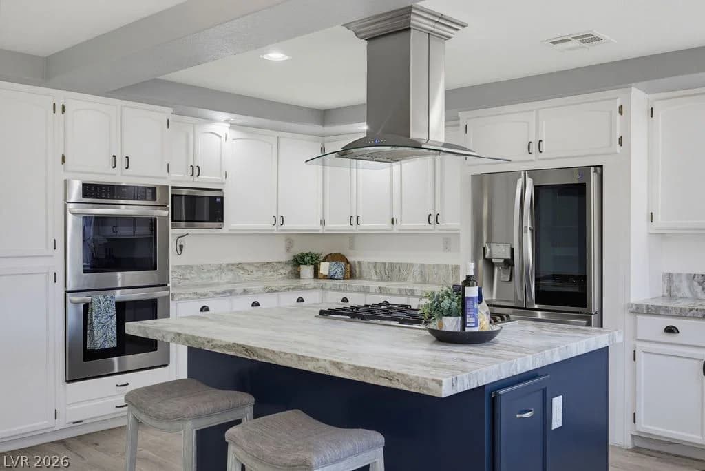7424 Alcove Glen Court photo 4