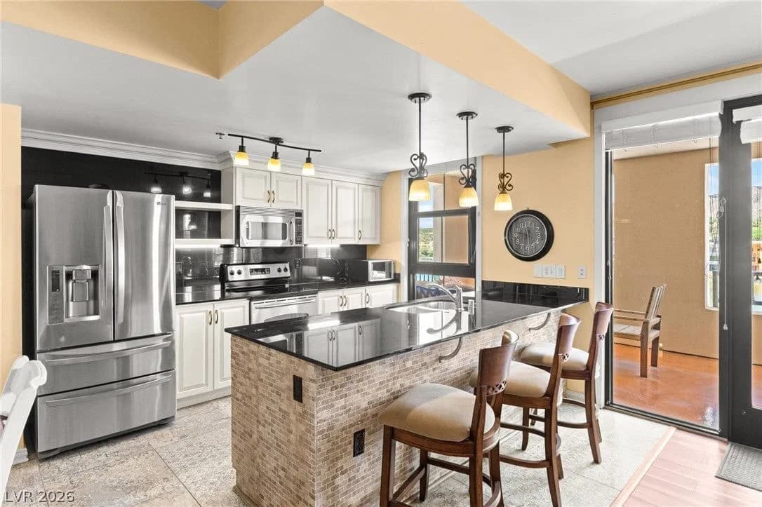 29 Montelago Boulevard photo 5