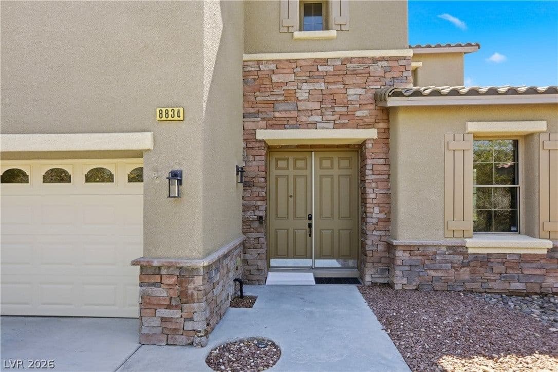 8834 Arroyo Azul Street photo 4