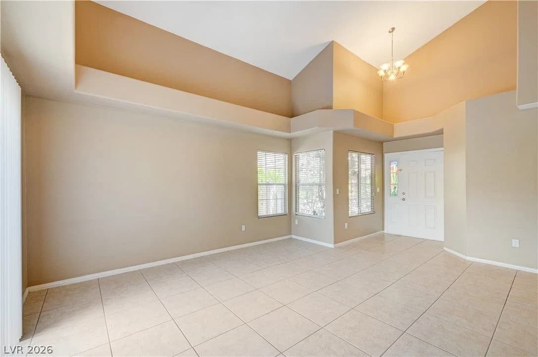8208 Renfrew Drive photo 5