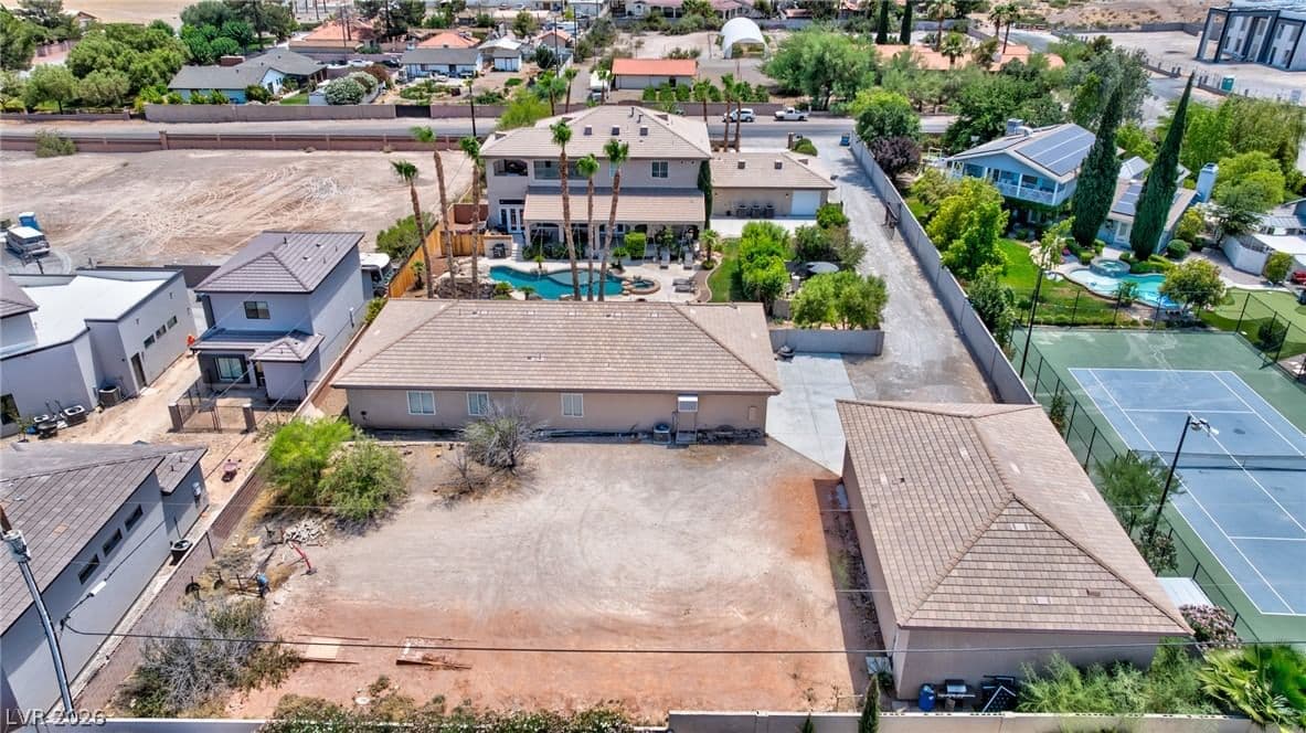 5870 OQUENDO Road photo 3