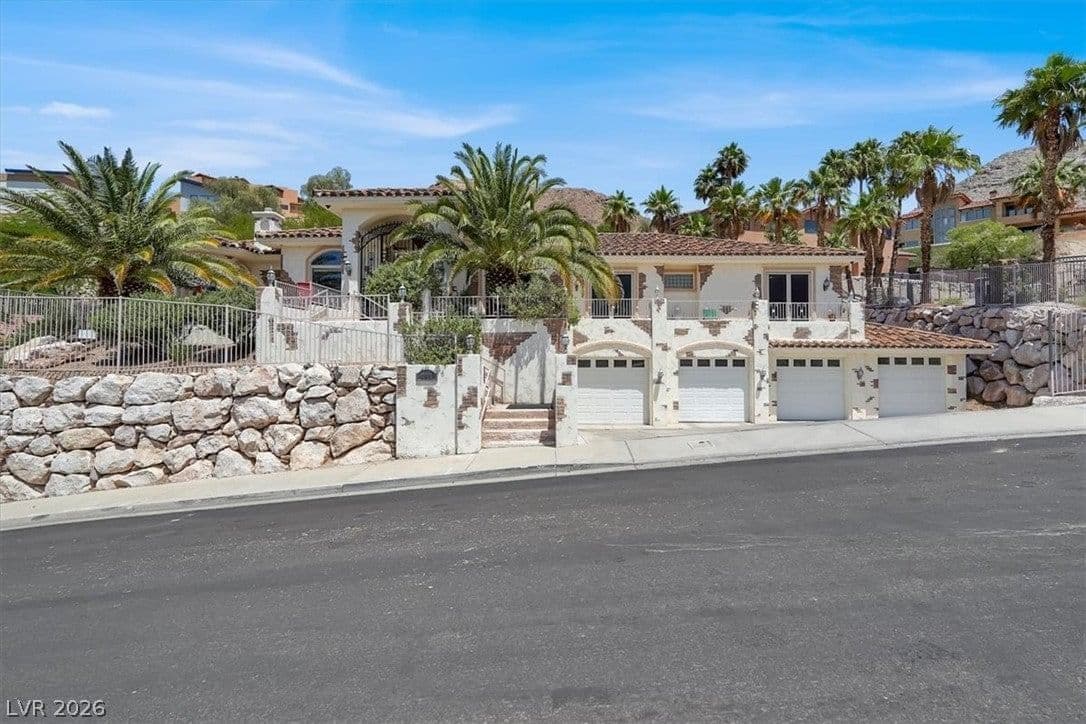 953 Pyrite Avenue