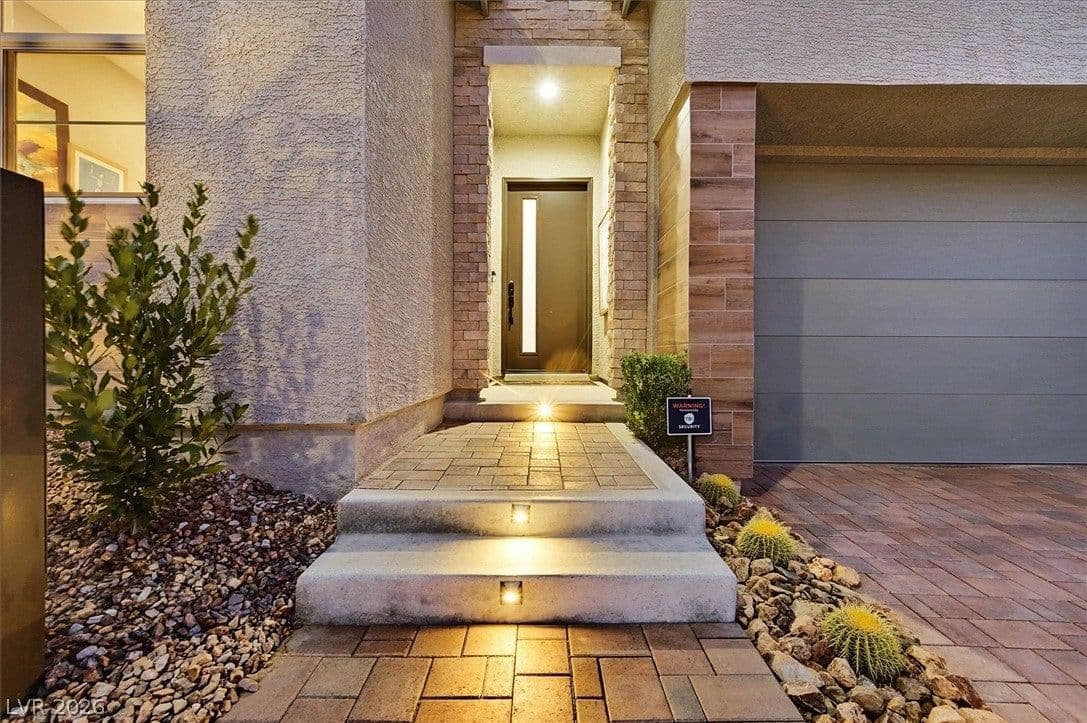 10130 Copper Meadow Avenue photo 2
