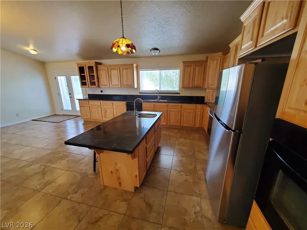 5272 Truman Lane photo 4