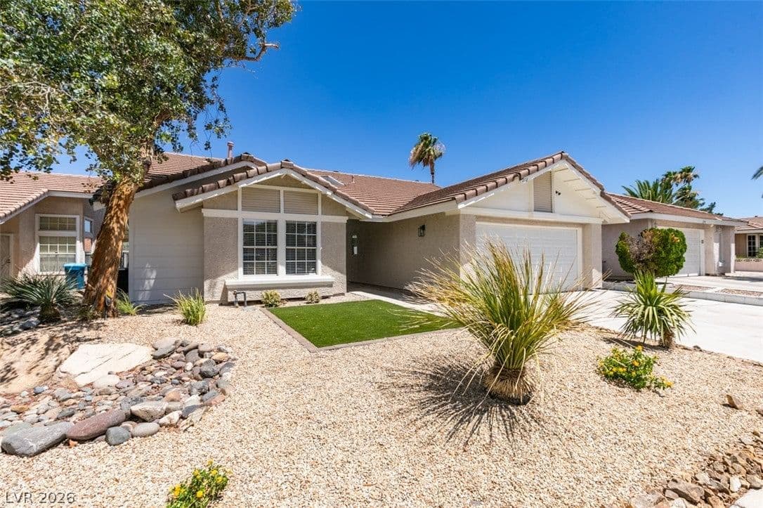 272 Grand Teton Drive photo 3
