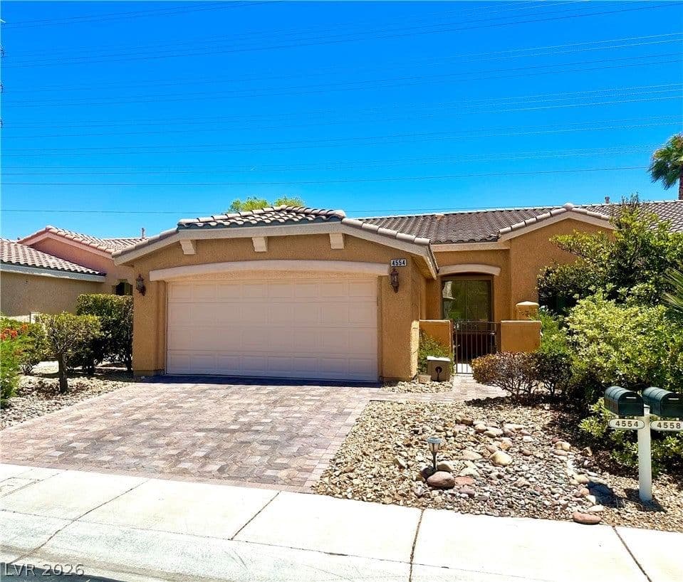 4554 Regalo Bello Street photo 2