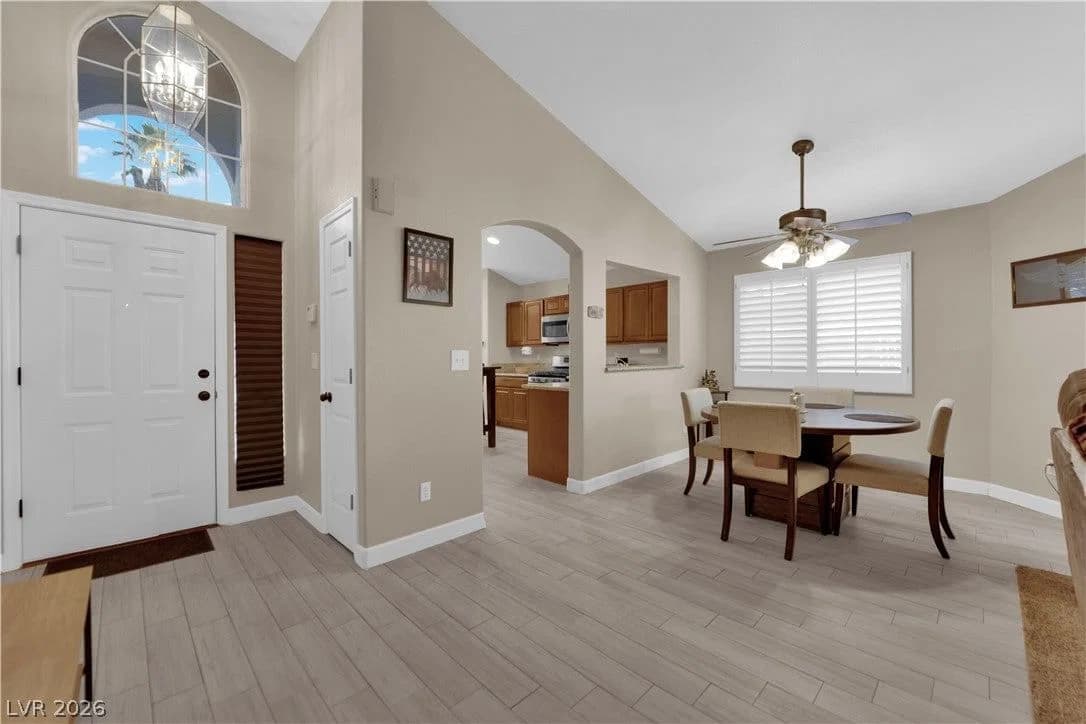 7412 Summer Crest Lane photo 4