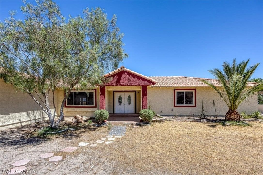 90 Levi Avenue photo 3