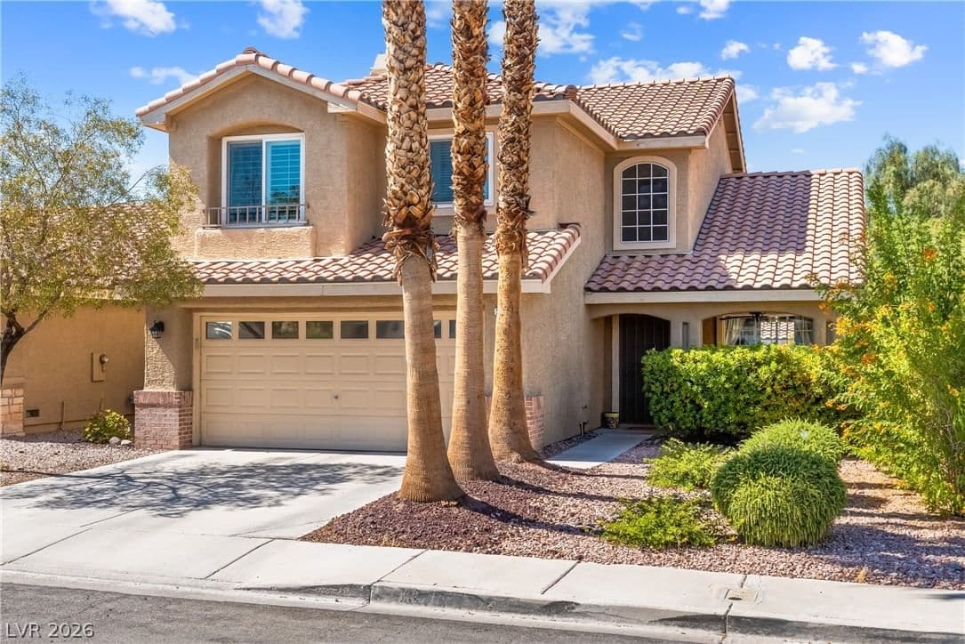 2444 Avenida Flores