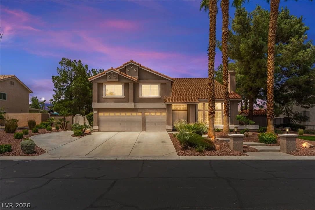 8336 Garnet Canyon Lane photo 3