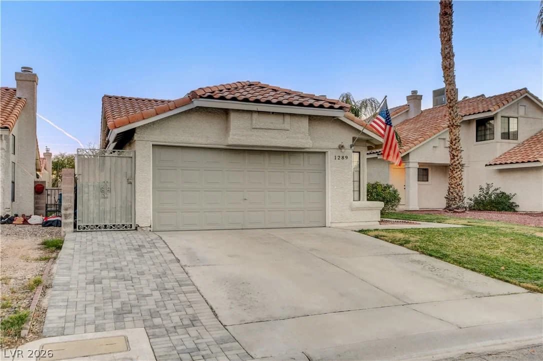1289 Recital Way photo 2