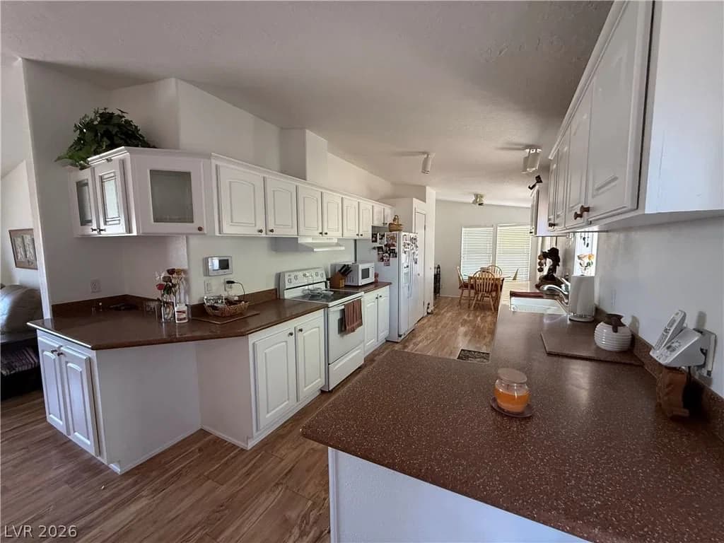 150 191st Street photo 5