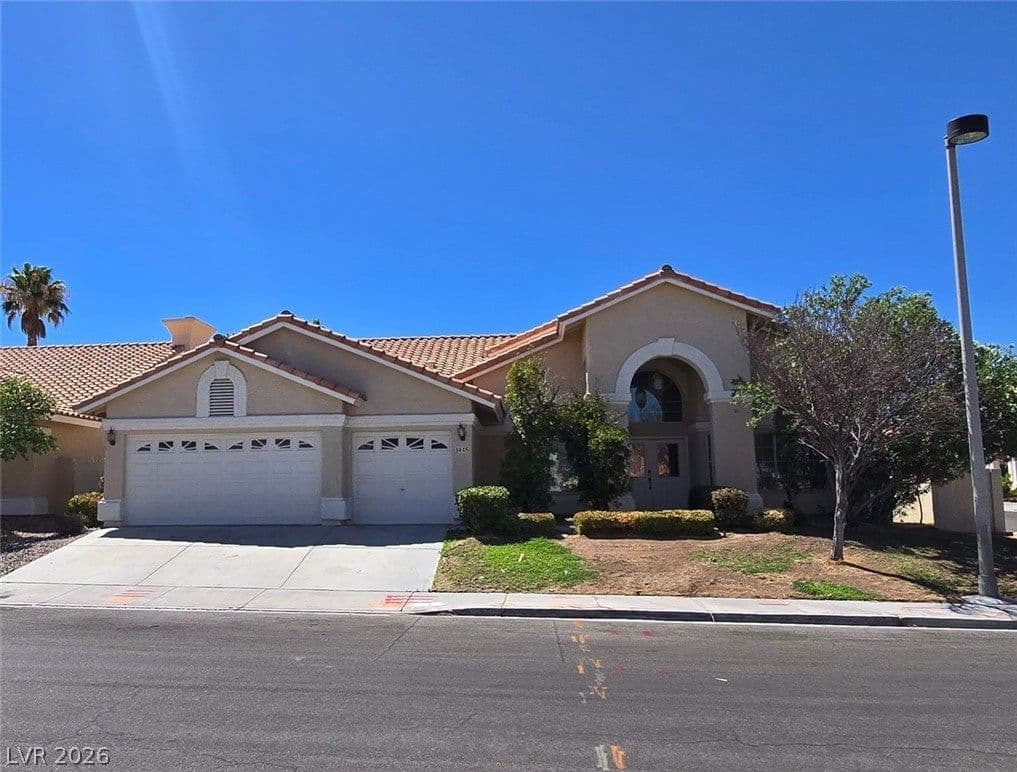 1445 Castle Crest Drive