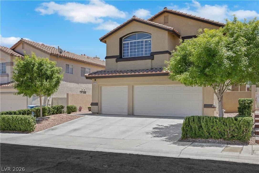 9229 Valador Avenue photo 3