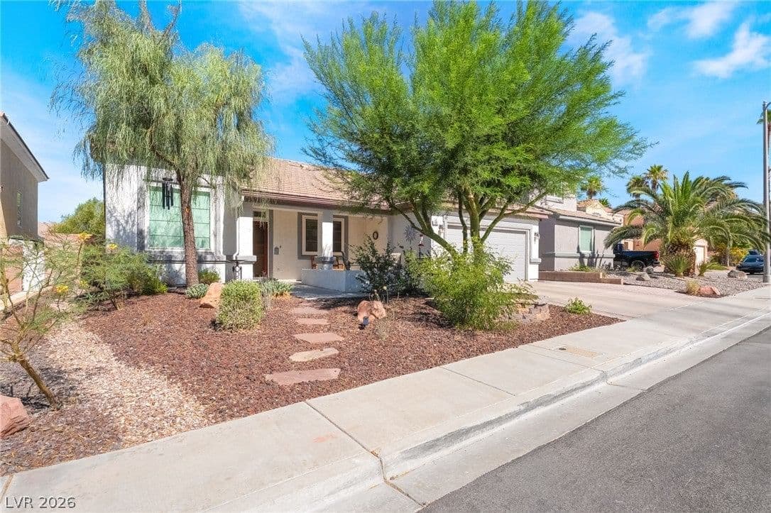 506 Short Crest Court photo 2