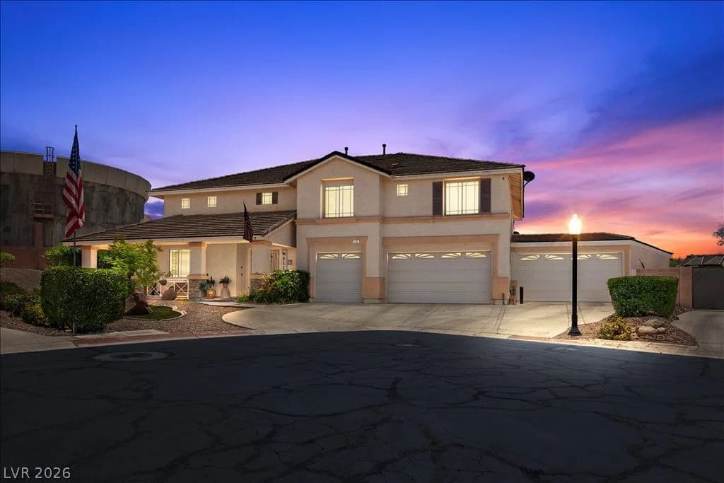 6681 Blue Sapphire Avenue