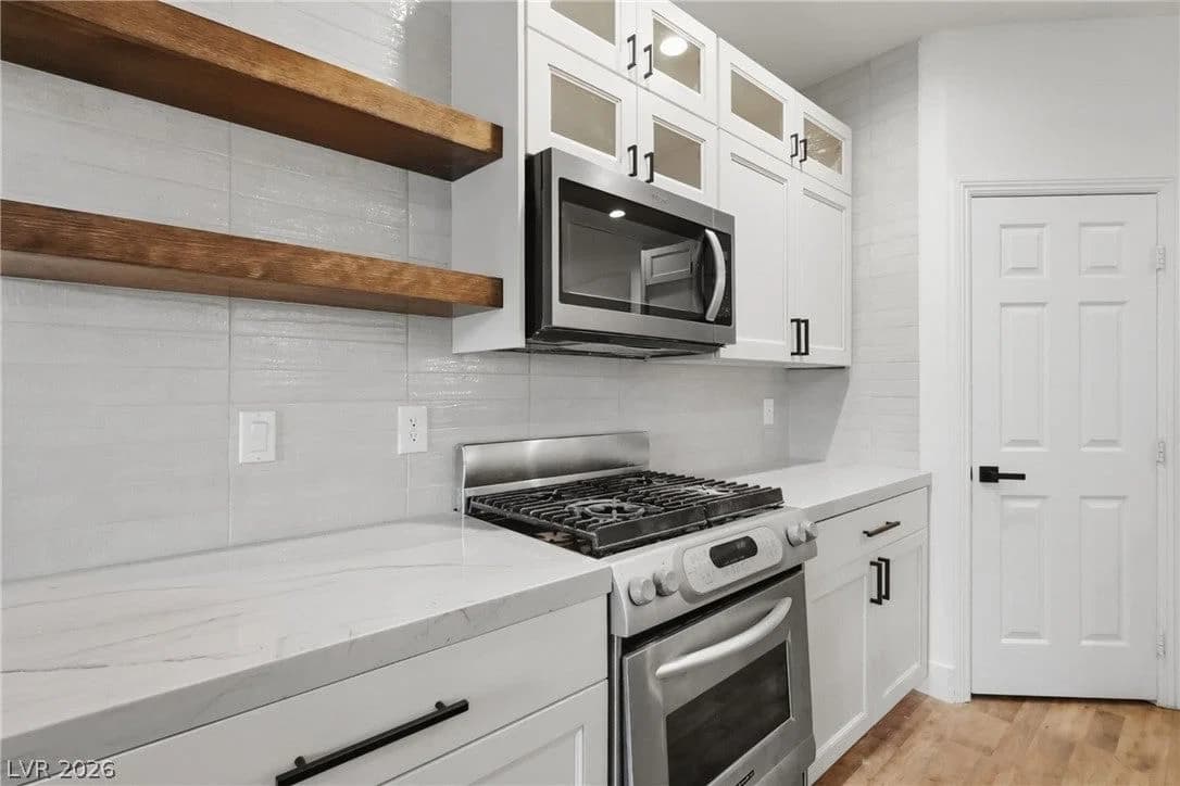 10673 Petricola Street photo 5