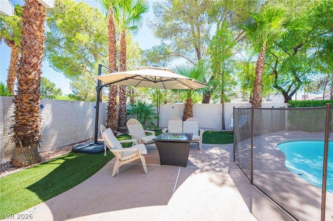 3116 Saint Tropez Street photo 4